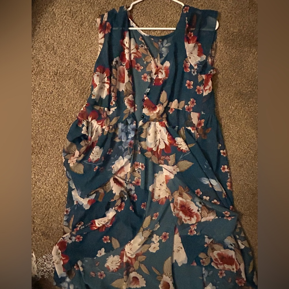 SHEIN Blue and Cream Floral Wrap